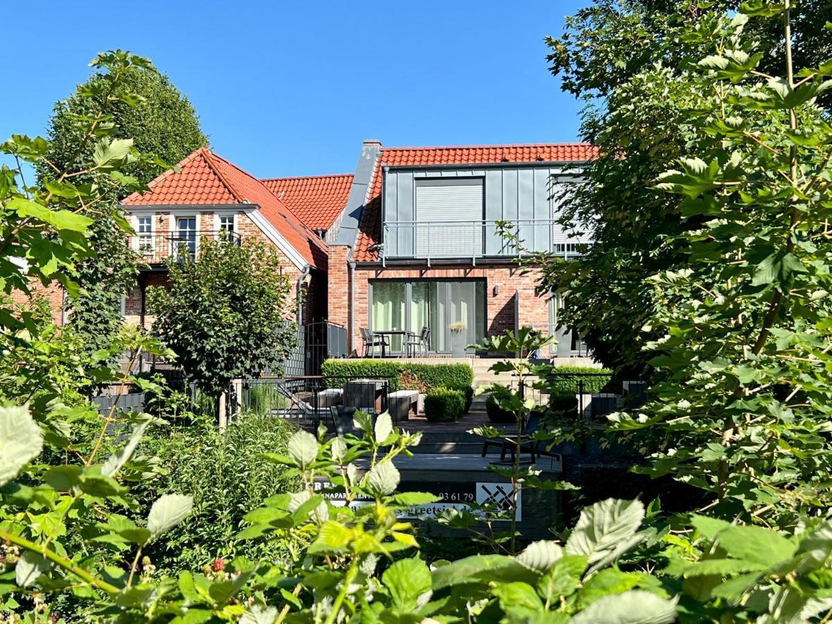 特希尔Haus Am Siel 01, Zentral Mit Eigenem Steg别墅 外观 照片